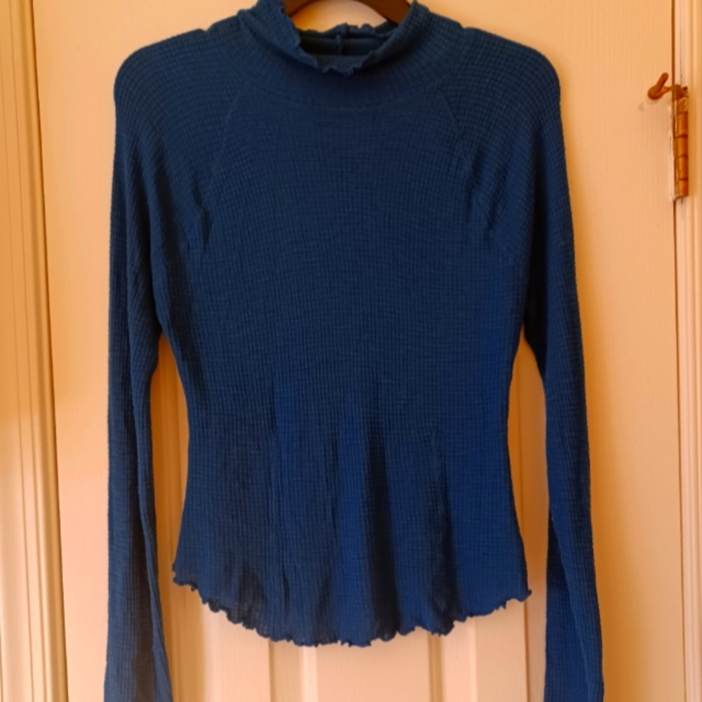 Free People Intimately Skyline Waffle Blue Top. Size Small.